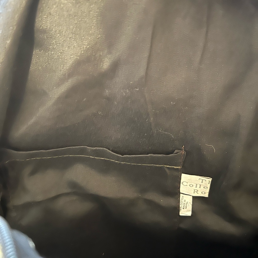 Backpack - Picture 5 of 6